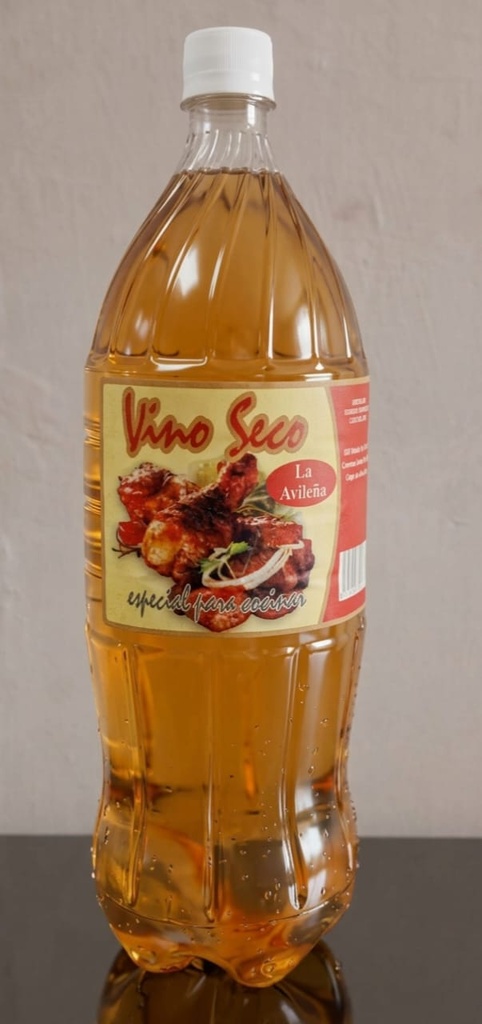 Vino Seco.            
 "La Avileña" ( 2Lt)